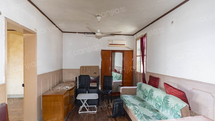 海阳一村二手房实景图