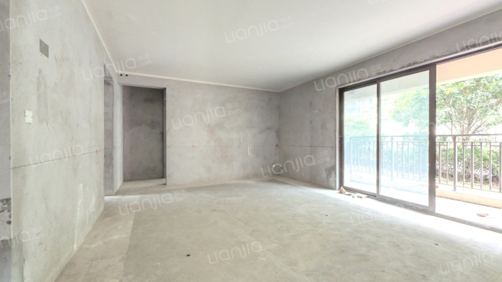 中骏弘阳樾景台二手房实景图