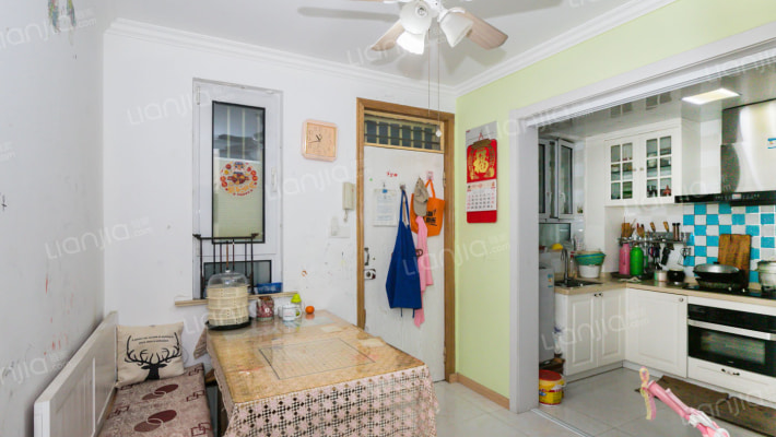 城科大楼二手房实景图