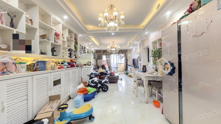 新铜花苑旭日园二手房实景图