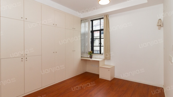 成都南路142弄二手房实景图