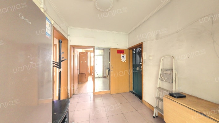 新德街35号院二手房实景图