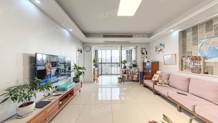 东湖花园三期二手房实景图