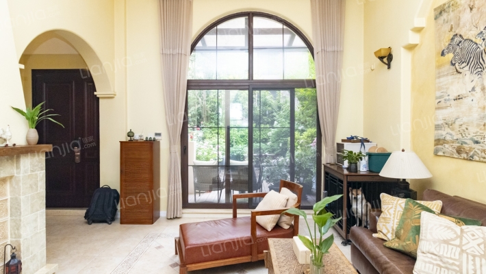 龙湖滟澜山(别墅)二手房实景图