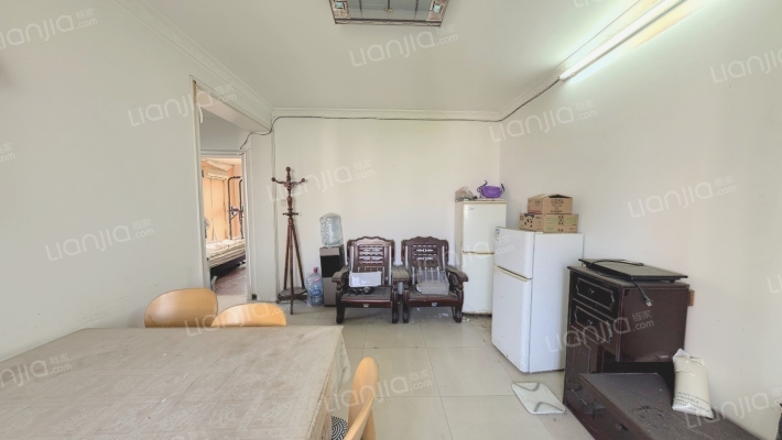 盛岸路二手房实景图