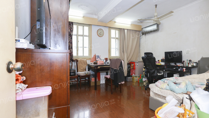 三门路24弄二手房实景图