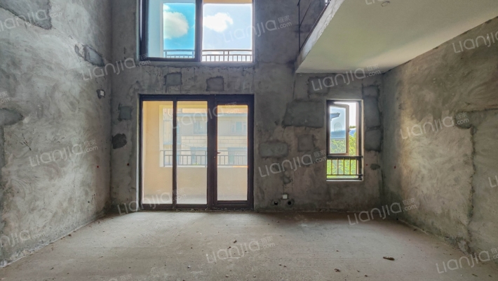 恒大翡翠湾二手房实景图