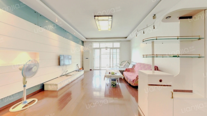 水岸名都二手房实景图