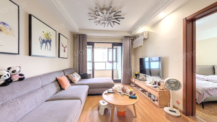 万科城三期二手房实景图