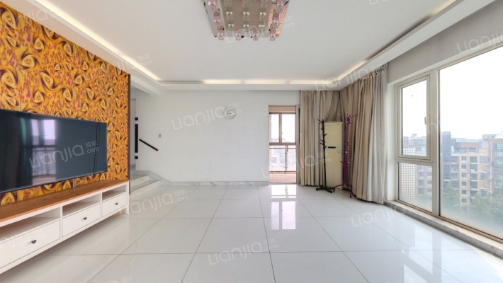 天泓山庄云山苑二手房实景图