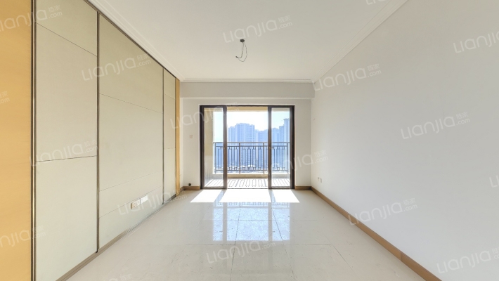 合景花漫里二手房实景图