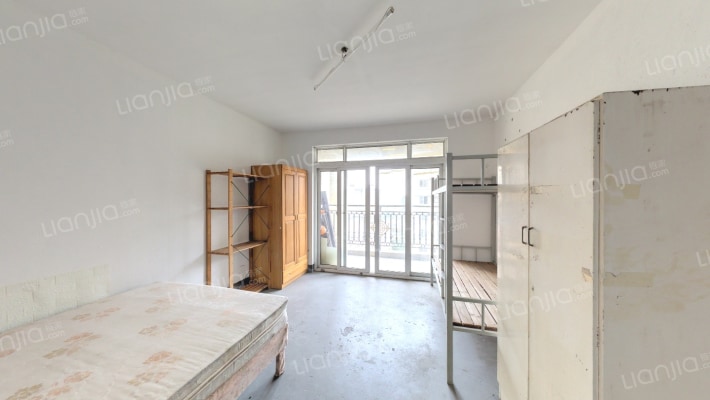 虹梅新苑北区二手房实景图