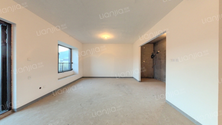 龙湖·九里晴川二手房实景图