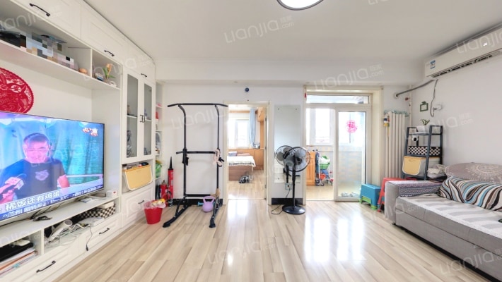 西营前街二手房实景图