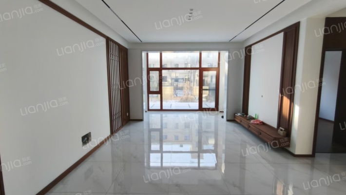 大河城章二手房实景图