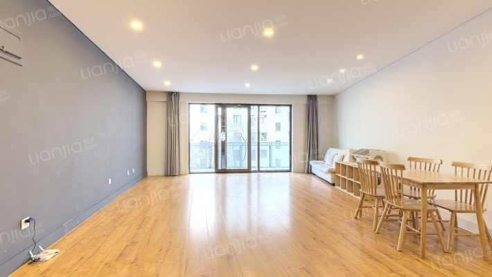 维多莉亚花园公寓二手房实景图