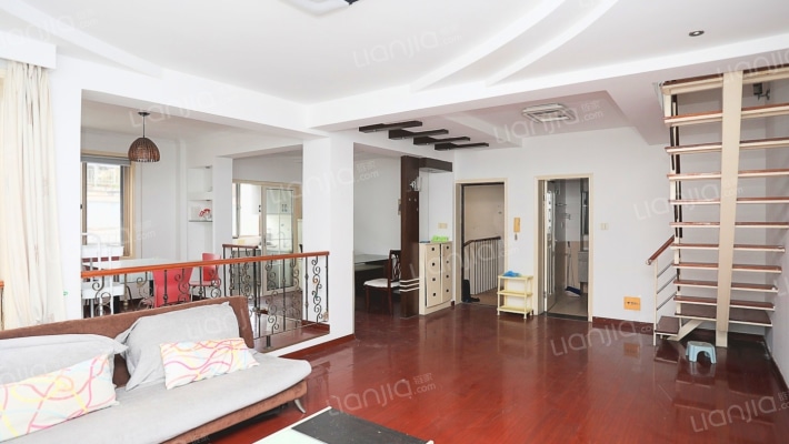 黄山花园东区二手房实景图