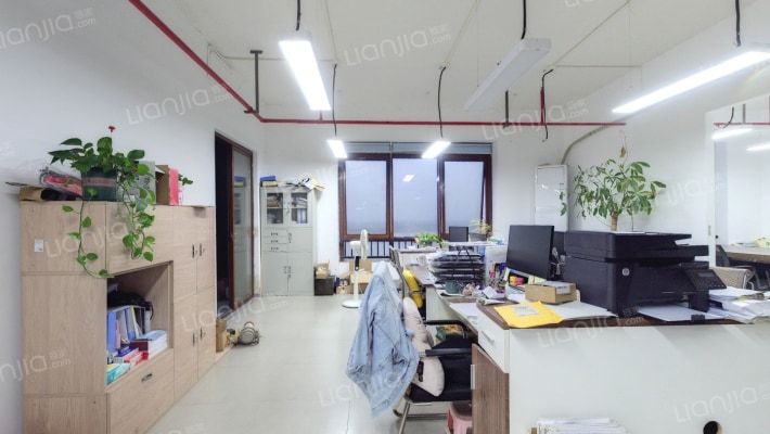 聚望名座二手房实景图