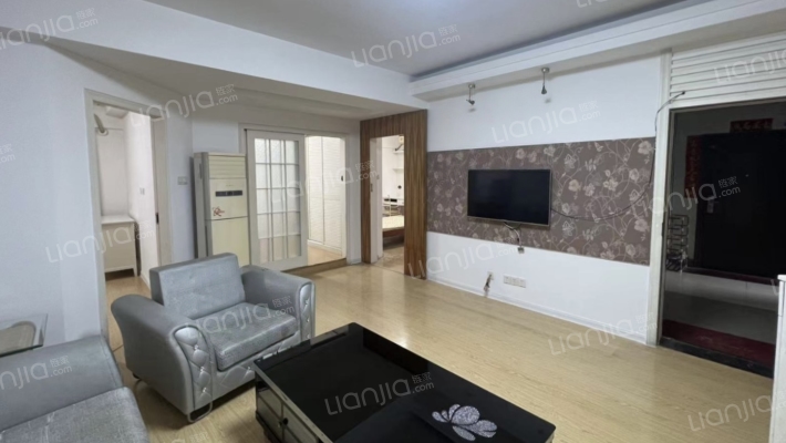 万侯园二手房实景图