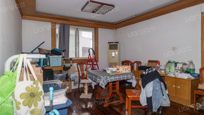 南马路95/96/97/98/99/100号二手房实景图