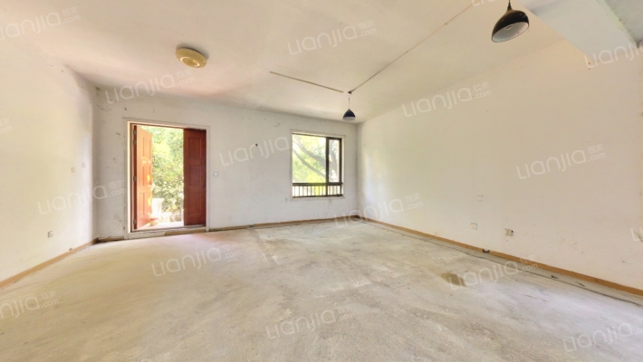 泗泾颐景园二手房实景图