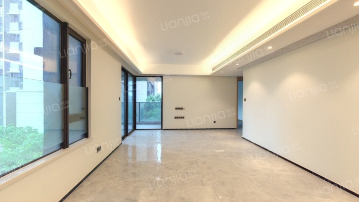 保利和悦滨江二手房实景图