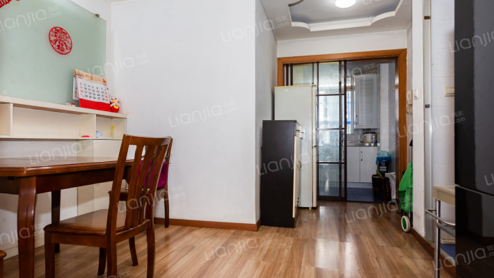 吴中路970弄二手房实景图