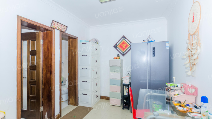 氯碱小区二手房实景图