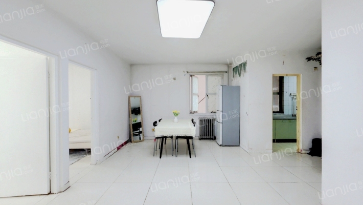 知春嘉园二手房实景图