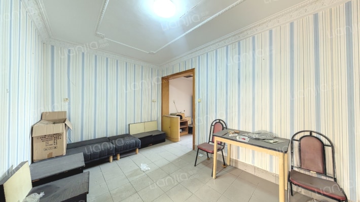 古堆山小区二手房实景图