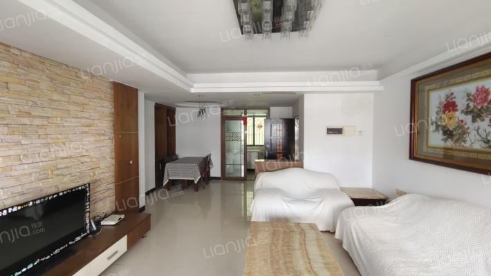 名雅居二手房实景图