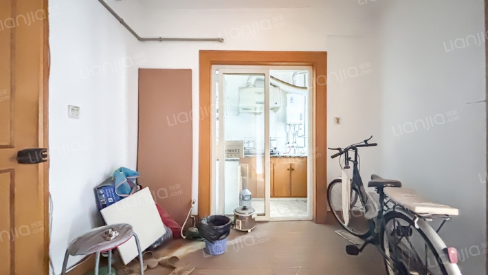 临海大楼二手房实景图