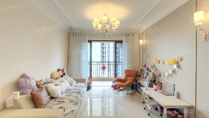 恒大麓山湖二期二手房实景图