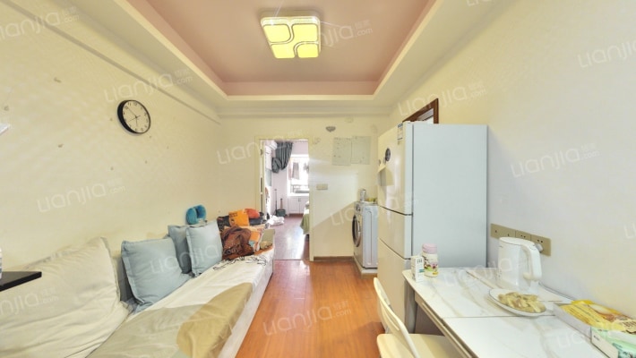 东和银都二手房实景图