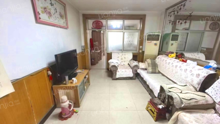 妇幼家属楼二手房实景图