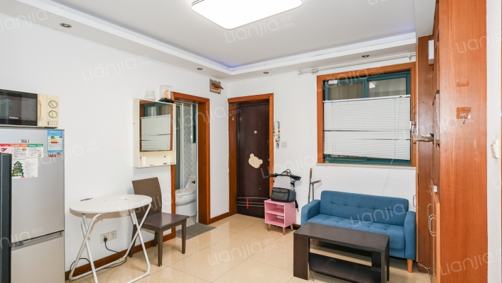 漕泾一村二手房实景图