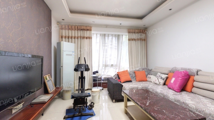 鼎秀风林二手房实景图