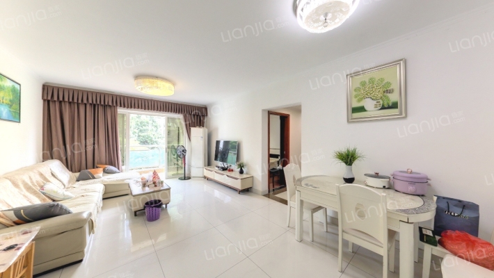 坚真花园二手房实景图