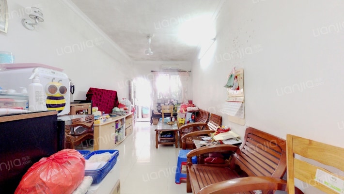 麓景东路二手房实景图