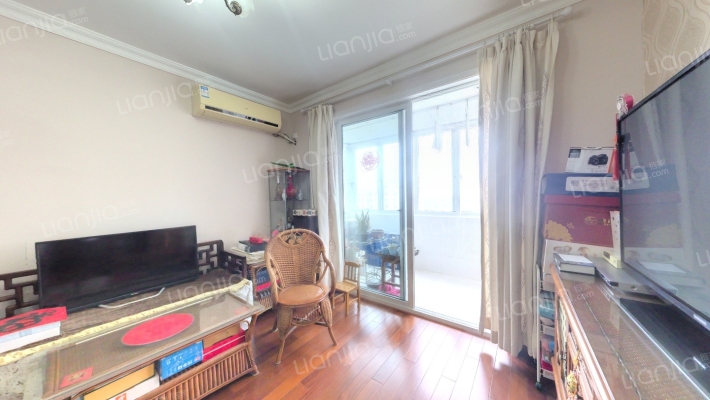 聚缘南庭二手房实景图