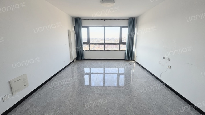 京津国际城二手房实景图