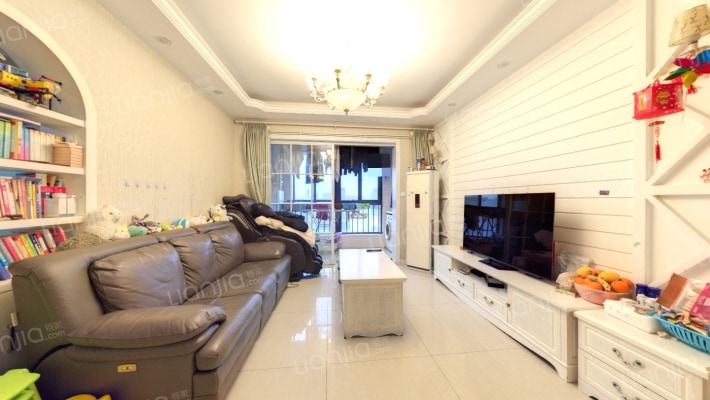 怡景南苑二手房实景图