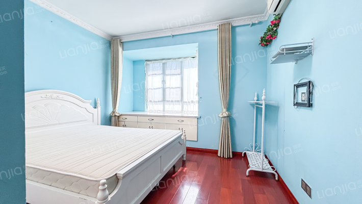 龙泽园东区二手房实景图