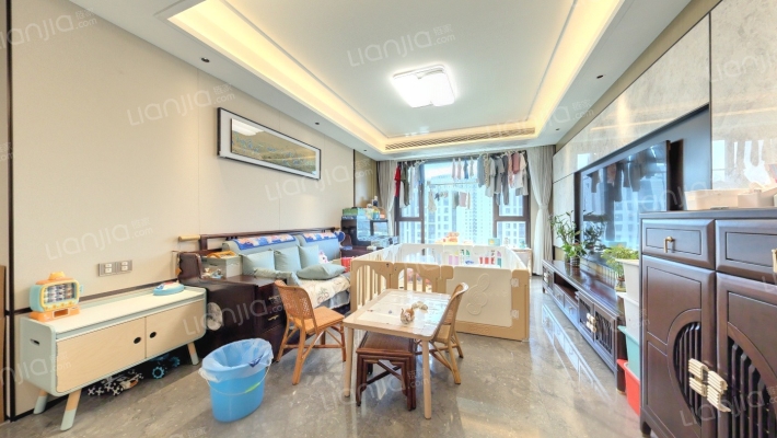 中海天钻二手房实景图