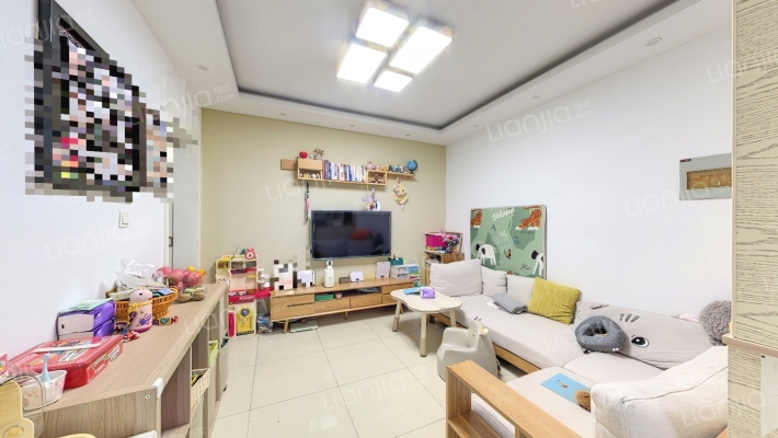 维纳阳光花园南区二手房实景图