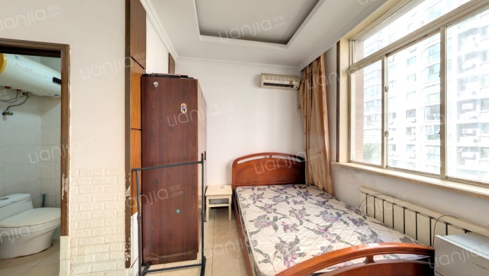 魅力空间公寓二手房实景图