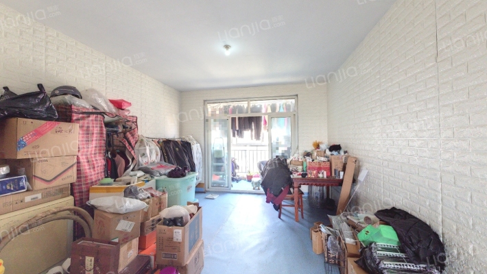 鼎泰家园二手房实景图