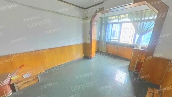 东升街18号二手房实景图