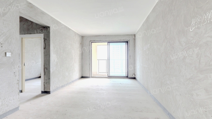 鲁能泰山7号六街区二手房实景图