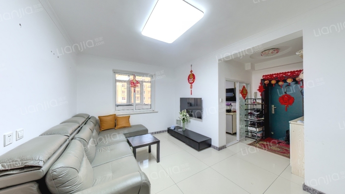 和泰红枫园二手房实景图